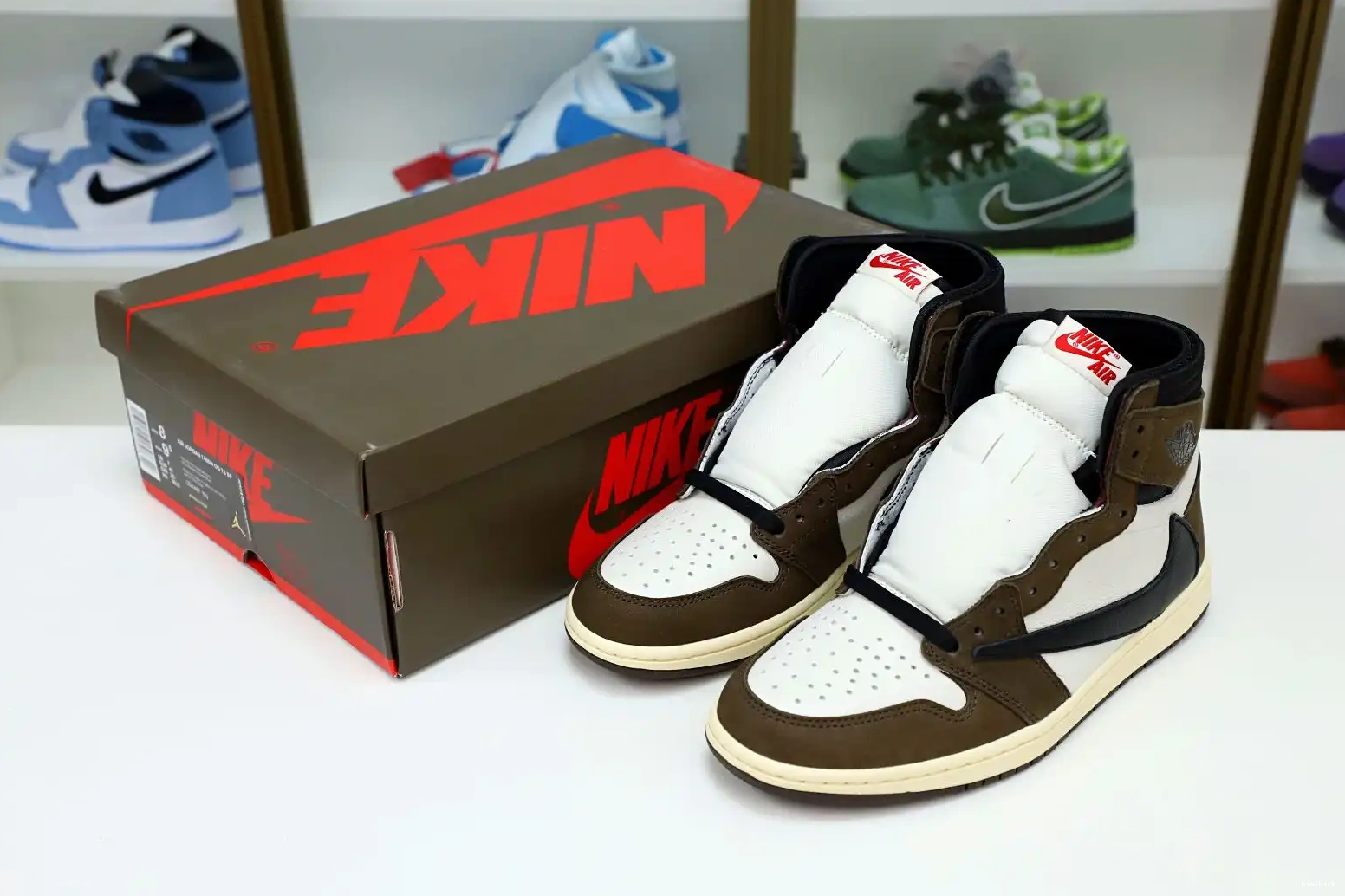 TRAVIS RETRO AIR OG X 'MOCHA' HIGH JORDAN Kimikick 1 SCOTT 0421